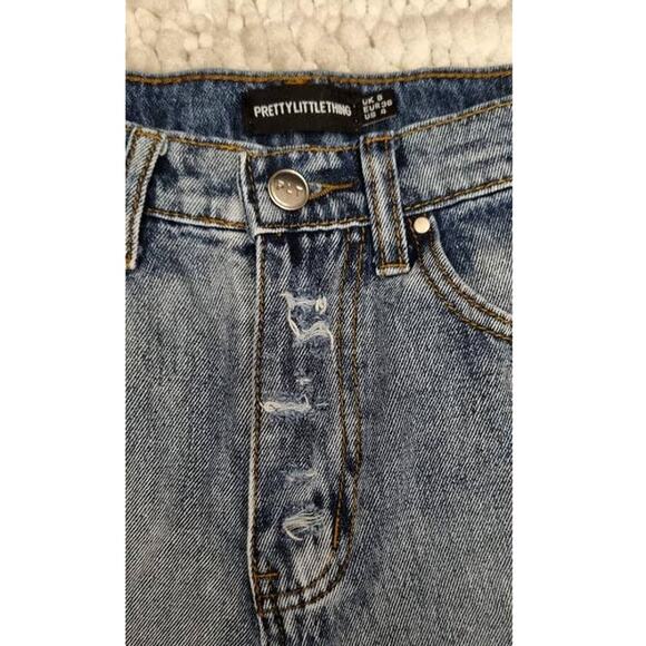 PrettyLittleThing Ripped Distressed Super Hi-Rise Shorts Size 4 - Picture 3 of 7